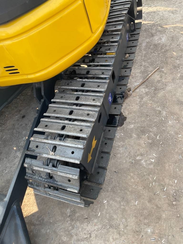 Komatsu PC 35 - Minigravemaskine: billede 2 Komatsu PC 35 - Minigravemaskine: billede 2