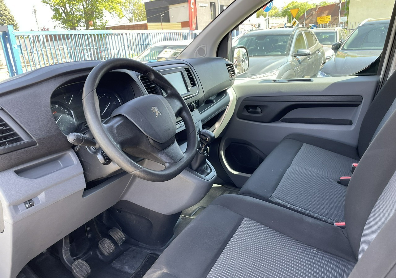 Peugeot Expert Peugeot Expert 1.5 HDI-120KM 61700km Model 2023 - Varevogn: billede 3 Peugeot Expert Peugeot Expert 1.5 HDI-120KM 61700km Model 2023 - Varevogn: billede 3