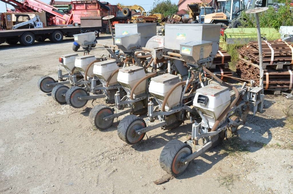 Carraro Elli 4000 - Præcisionssåmaskine: billede 3 Carraro Elli 4000 - Præcisionssåmaskine: billede 3