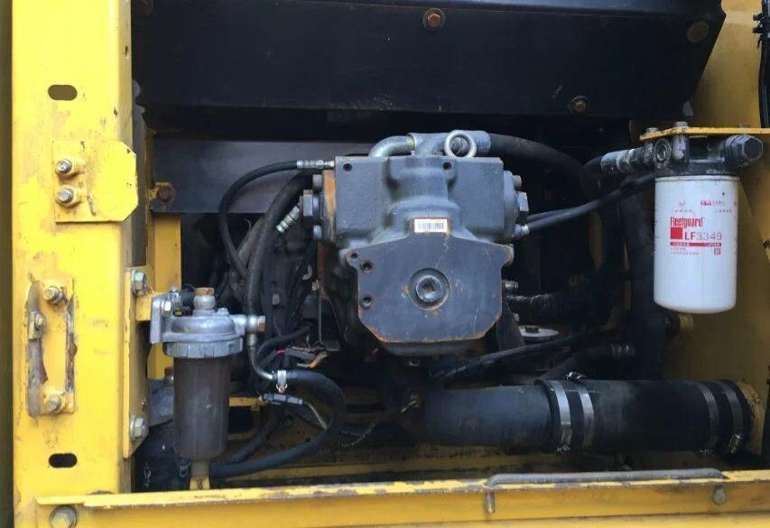 Komatsu PC220-7 - Minigravemaskine: billede 2 Komatsu PC220-7 - Minigravemaskine: billede 2