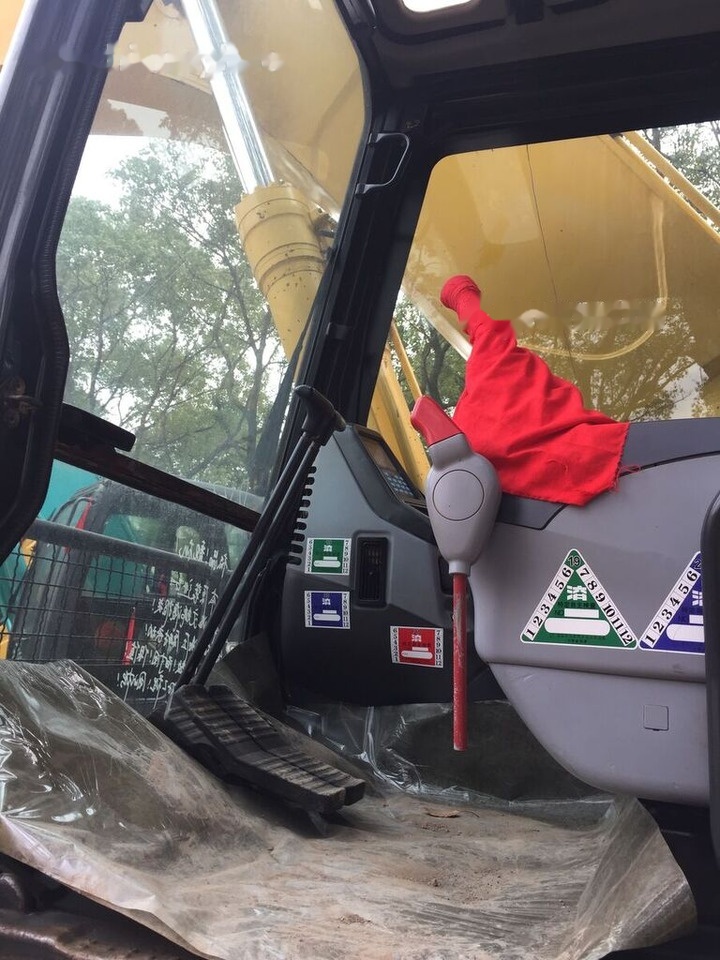 Komatsu PC300-7 - Bæltegravemaskine: billede 1 Komatsu PC300-7 - Bæltegravemaskine: billede 1