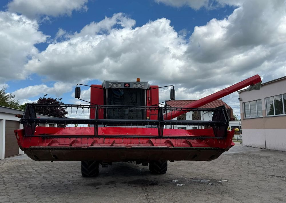 Massey Ferguson 7254 - Mejetærsker: billede 2 Massey Ferguson 7254 - Mejetærsker: billede 2