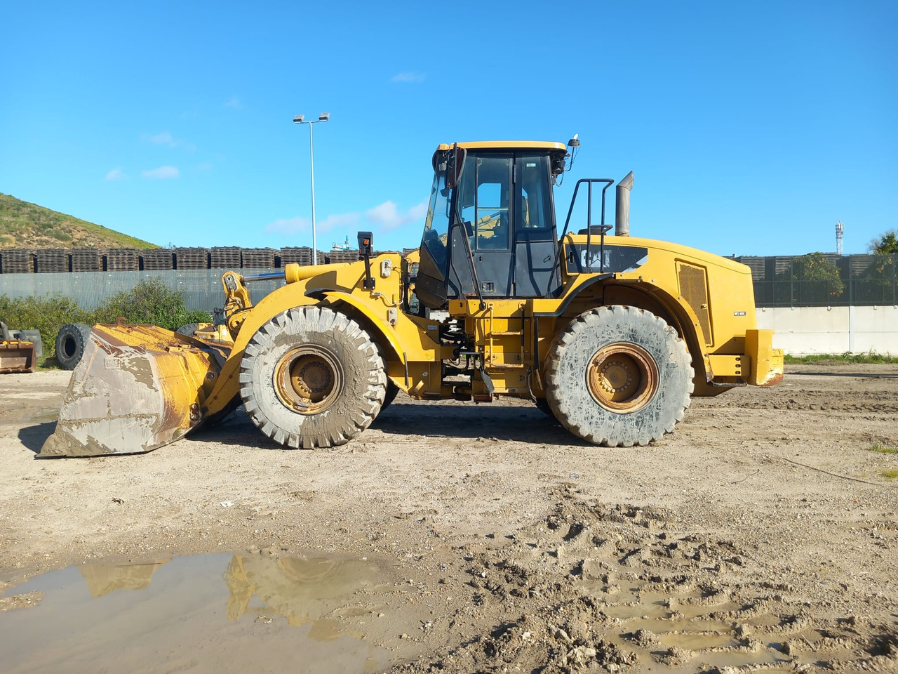 Caterpillar 963H - Gummihjulslæsser: billede 1 Caterpillar 963H - Gummihjulslæsser: billede 1