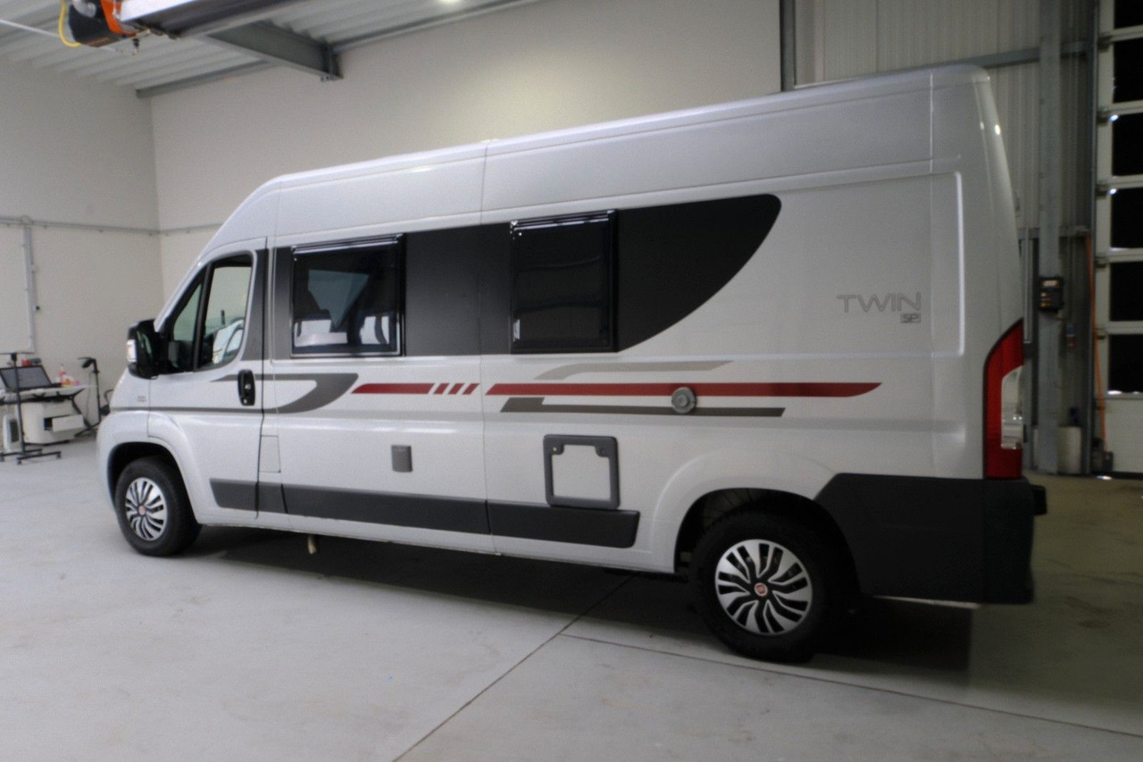 Adria Twin 600/Festbett/Klima/Solar/Markise/Finanz. - Camper van: billede 4 Adria Twin 600/Festbett/Klima/Solar/Markise/Finanz. - Camper van: billede 4