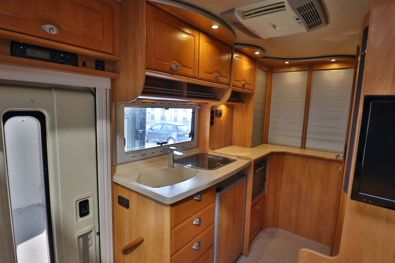Helintegreret autocamper Concorde Concerto I 645 S/Hubbett/Garage/2xKlima/Markise Concorde Concerto I 645 S/Hubbett/Garage/2xKlima/Markise: billede 16