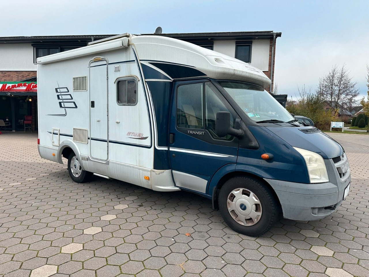 HYMER / ERIBA / HYMERCAR TRAMP T 572 CL/Festbett/Klima/Markise HYMER / ERIBA / HYMERCAR TRAMP T 572 CL/Festbett/Klima/Markise - Delintegreret autocamper: billede 3 HYMER / ERIBA / HYMERCAR TRAMP T 572 CL/Festbett/Klima/Markise HYMER / ERIBA / HYMERCAR TRAMP T 572 CL/Festbett/Klima/Markise - Delintegreret autocamper: billede 3