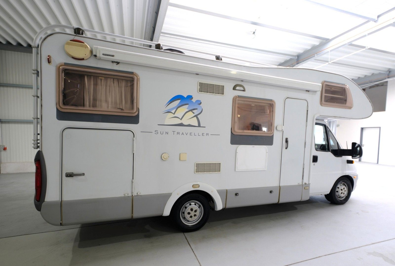 Knaus Sun Traveller 658 LG/Festbett/ DPF Grün/Garage - Autocamper med alkove: billede 5 Knaus Sun Traveller 658 LG/Festbett/ DPF Grün/Garage - Autocamper med alkove: billede 5