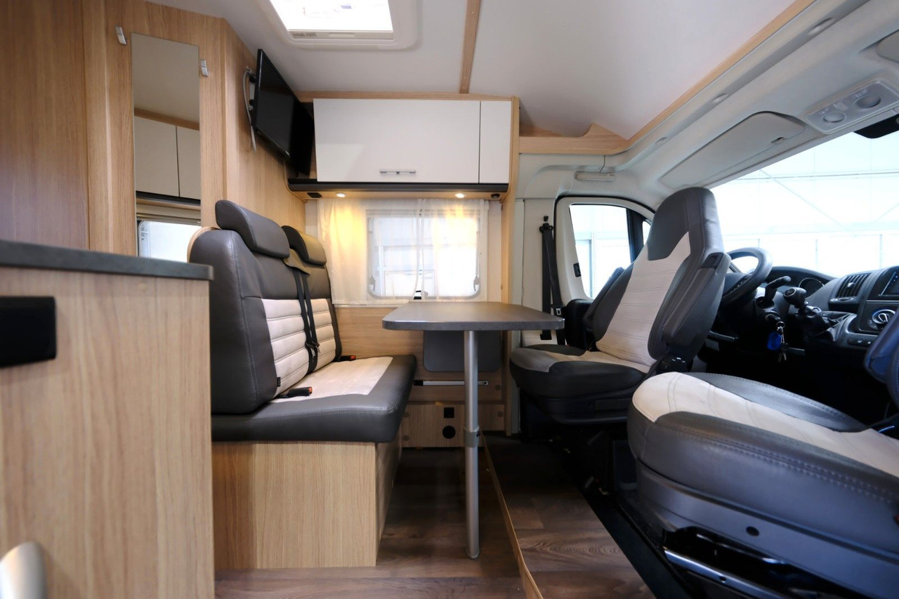 Leje en  Sunlight V 66 Adventure Edition/Einzelbetten/Garage/Klima Sunlight V 66 Adventure Edition/Einzelbetten/Garage/Klima: billede 9