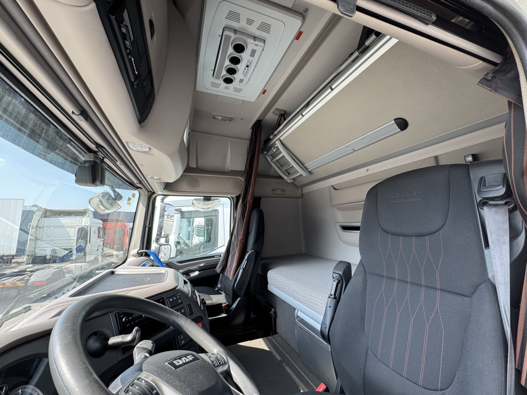 DAF XF 530 Super Space Cab - Trækker: billede 5 DAF XF 530 Super Space Cab - Trækker: billede 5