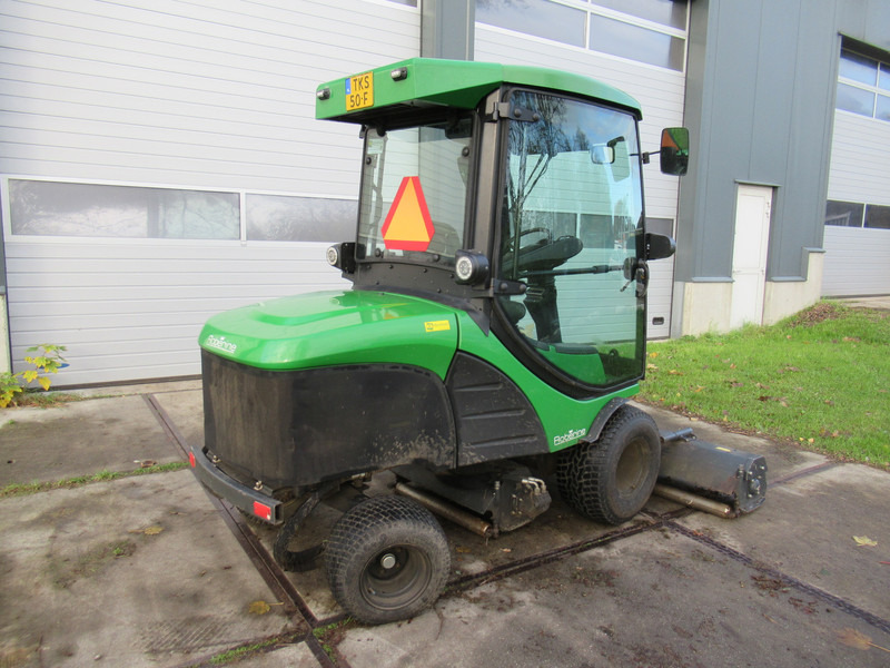 ROBERINE F3 3-delige klepelmaaier 30KW 4WD 4x4 - Plæneklipper: billede 5 ROBERINE F3 3-delige klepelmaaier 30KW 4WD 4x4 - Plæneklipper: billede 5