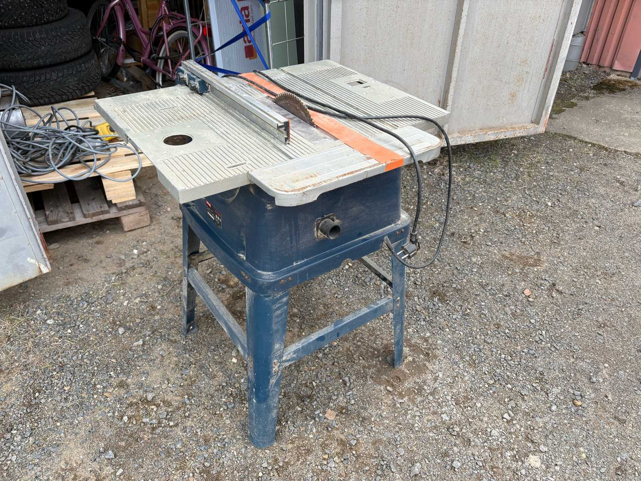 Circular Saw Ryobi ETS1526AL - Værktøj/ Udstyr: billede 2 Circular Saw Ryobi ETS1526AL - Værktøj/ Udstyr: billede 2