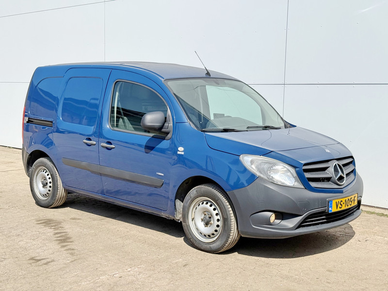 Mercedes-Benz Citan 109 Airco Trekhaak Schuifdeur APK 11-11-2025 - Små varebil: billede 4 Mercedes-Benz Citan 109 Airco Trekhaak Schuifdeur APK 11-11-2025 - Små varebil: billede 4