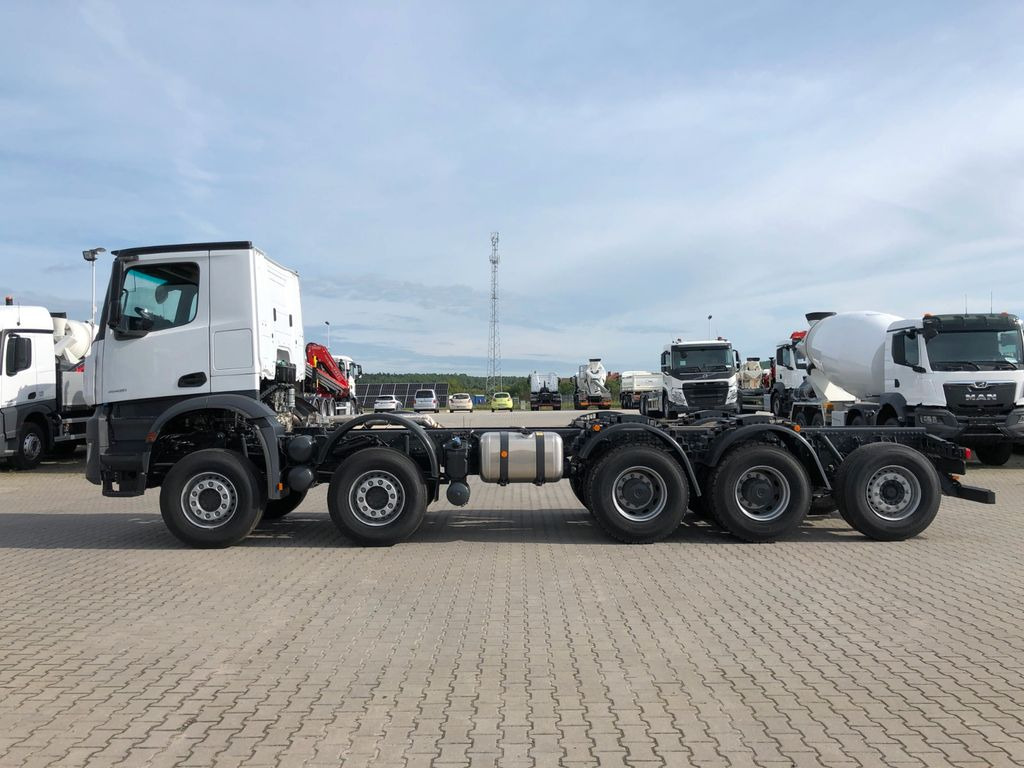 Mercedes-Benz AROCS 4451 10x4 - Lastbil chassis: billede 5 Mercedes-Benz AROCS 4451 10x4 - Lastbil chassis: billede 5