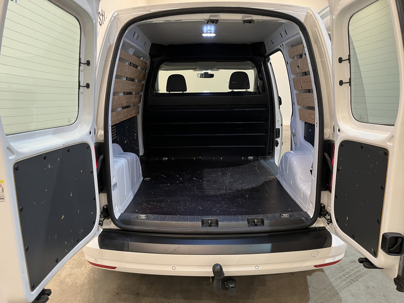 Volkswagen Caddy 2.0 TDI L1H1 BMT Highline / Euro 6 / Airco / Cruise Control / CarPlay / Trekhaak / PDC / Navigatie - Små varebil: billede 5 Volkswagen Caddy 2.0 TDI L1H1 BMT Highline / Euro 6 / Airco / Cruise Control / CarPlay / Trekhaak / PDC / Navigatie - Små varebil: billede 5