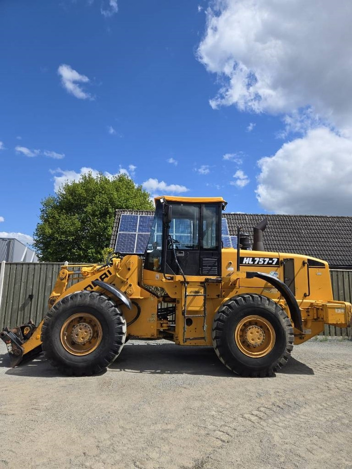 Hyundai HL 757-7 - Gummihjulslæsser: billede 1 Hyundai HL 757-7 - Gummihjulslæsser: billede 1