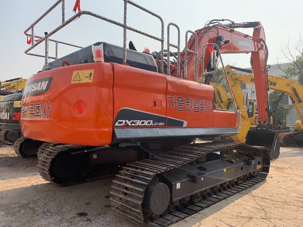 Doosan DX 300 LCA - Bæltegravemaskine: billede 2 Doosan DX 300 LCA - Bæltegravemaskine: billede 2