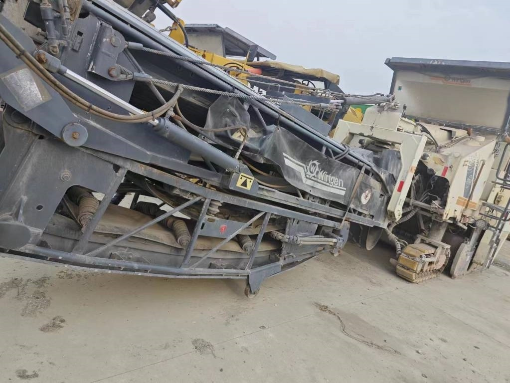 Wirtgen W2000 - Asfaltfræser: billede 3 Wirtgen W2000 - Asfaltfræser: billede 3