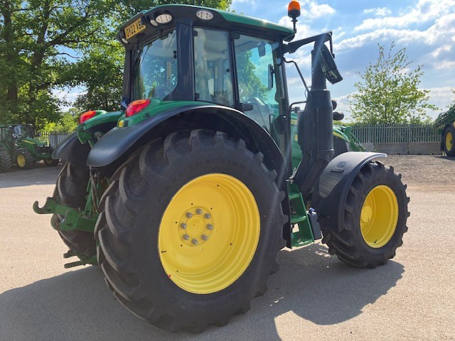 John Deere 6120M - Traktor: billede 5 John Deere 6120M - Traktor: billede 5
