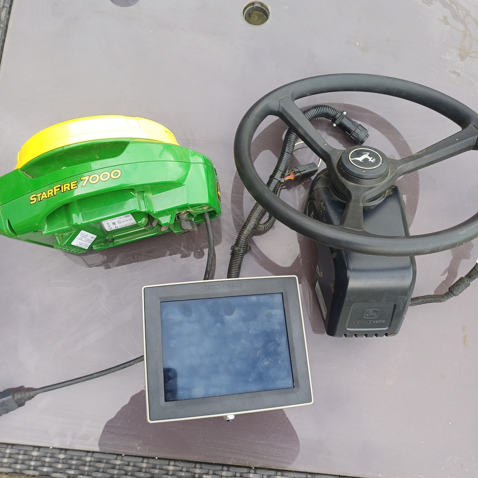 John Deere SF7000, 4240 screen + ATU300 wheel - Navigationssystem for Landbrugsmaskine: billede 1 John Deere SF7000, 4240 screen + ATU300 wheel - Navigationssystem for Landbrugsmaskine: billede 1