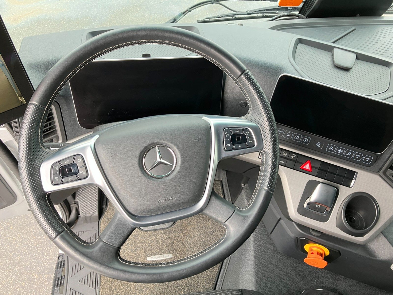 Mercedes-Benz eActros 400L 6x2 - Lastbil med presenning, El-lastbil: billede 5 Mercedes-Benz eActros 400L 6x2 - Lastbil med presenning, El-lastbil: billede 5