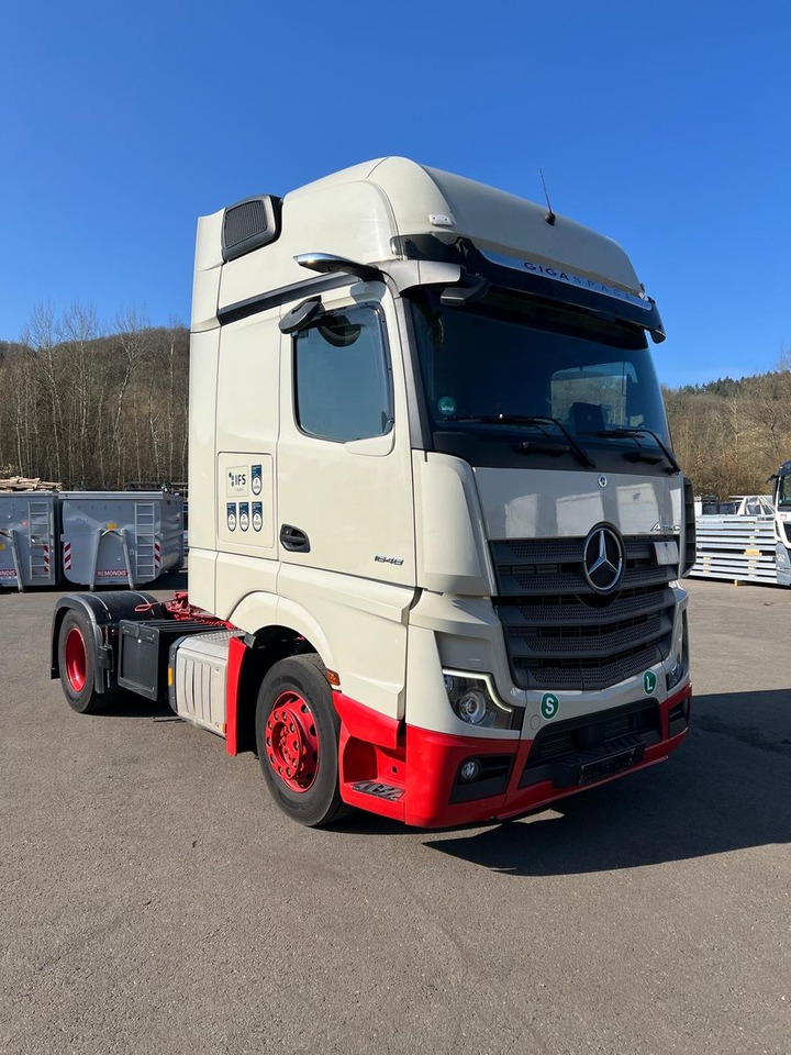 Mercedes-Benz Actros 1848 LS/GIGA/MirrorCam/Retarder/2instock - Trækker: billede 1 Mercedes-Benz Actros 1848 LS/GIGA/MirrorCam/Retarder/2instock - Trækker: billede 1