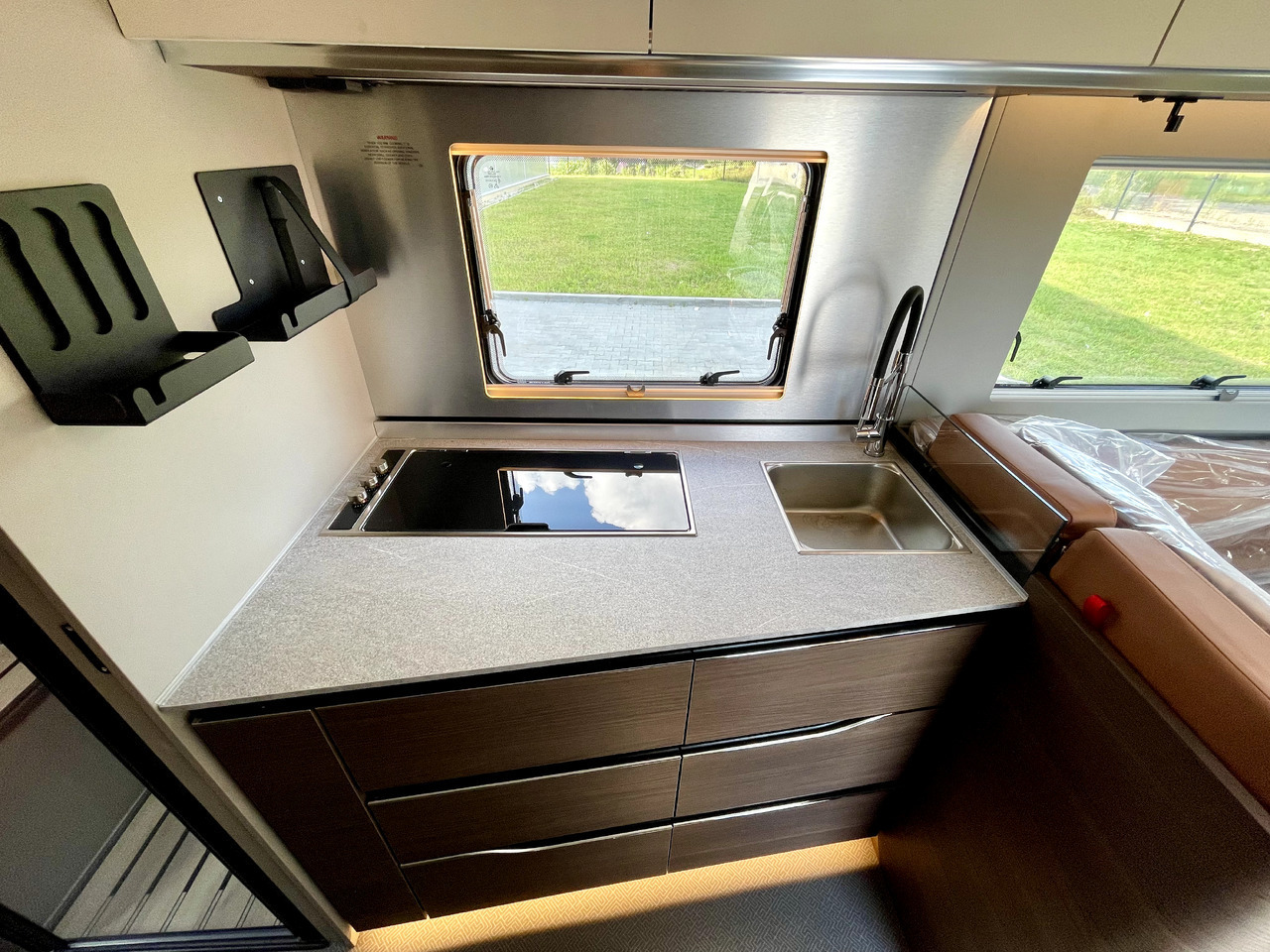 Adria Super Sonic 890 LC - Helintegreret autocamper: billede 5 Adria Super Sonic 890 LC - Helintegreret autocamper: billede 5
