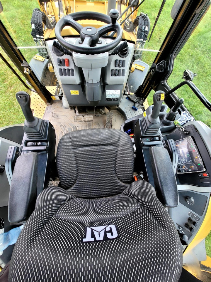CATERPILLAR 432 - Gravelæssemaskine: billede 4 CATERPILLAR 432 - Gravelæssemaskine: billede 4