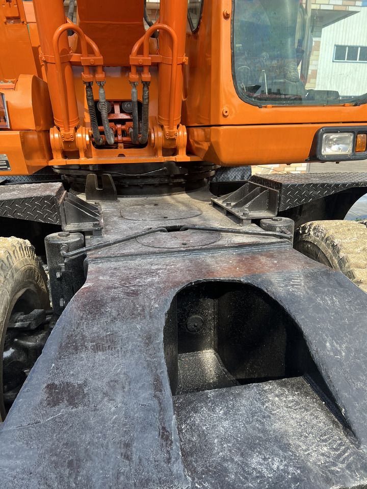 DOOSAN DX210 - Hjulgravemaskine: billede 5 DOOSAN DX210 - Hjulgravemaskine: billede 5