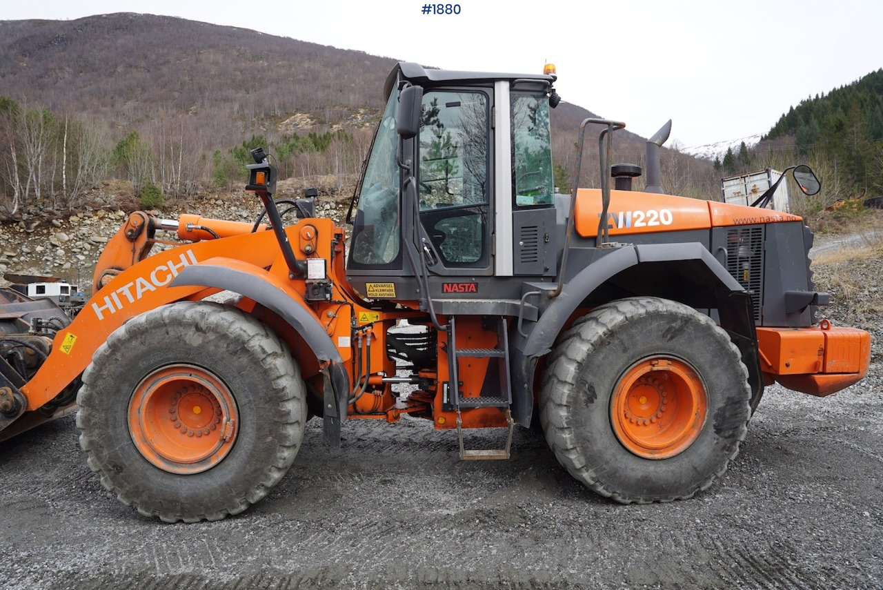 2012 Hitachi ZW220 - Gummihjulslæsser: billede 3 2012 Hitachi ZW220 - Gummihjulslæsser: billede 3