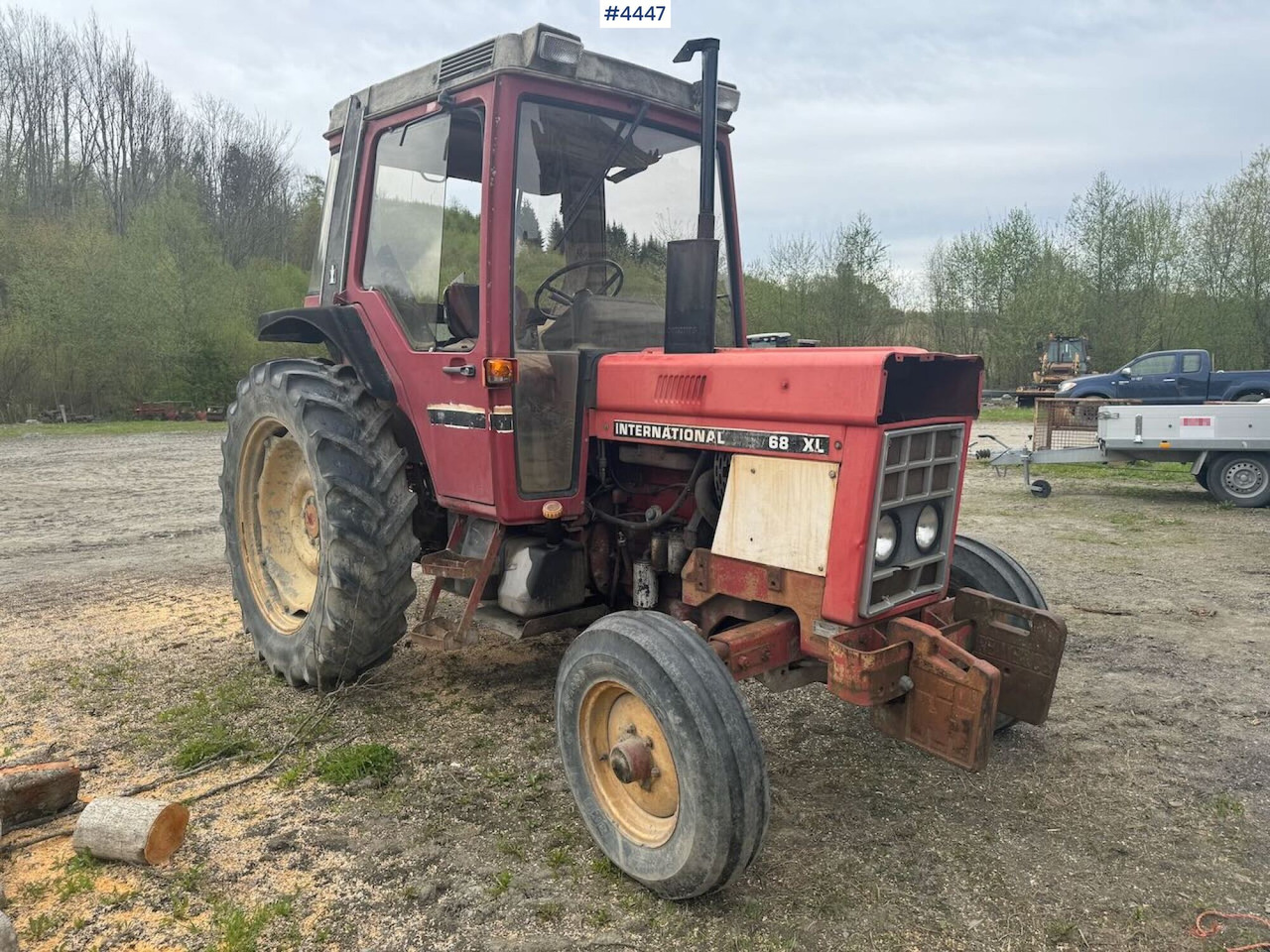International 685 XL - Traktor: billede 1 International 685 XL - Traktor: billede 1