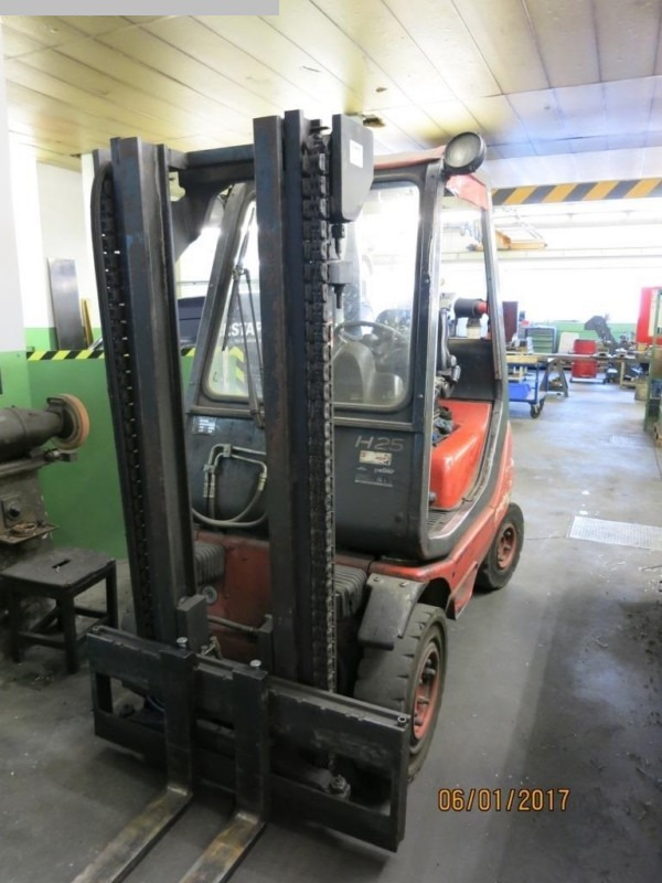 LINDE H25T - Gas gaffeltruck: billede 2 LINDE H25T - Gas gaffeltruck: billede 2