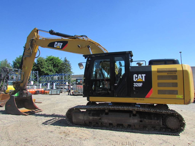 Cat 320 FL Kettenbagger 66.000 EUR / OQ 70/55 - Bæltegravemaskine: billede 1 Cat 320 FL Kettenbagger 66.000 EUR / OQ 70/55 - Bæltegravemaskine: billede 1