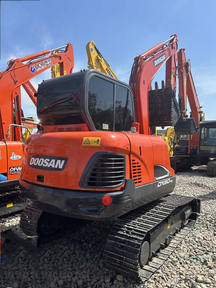 Doosan DX60 - Bæltegravemaskine: billede 5 Doosan DX60 - Bæltegravemaskine: billede 5