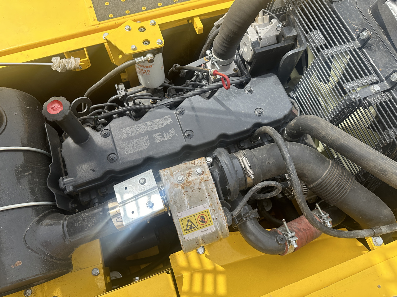 Bæltegravemaskine Komatsu PC 240 LC-8: billede 9