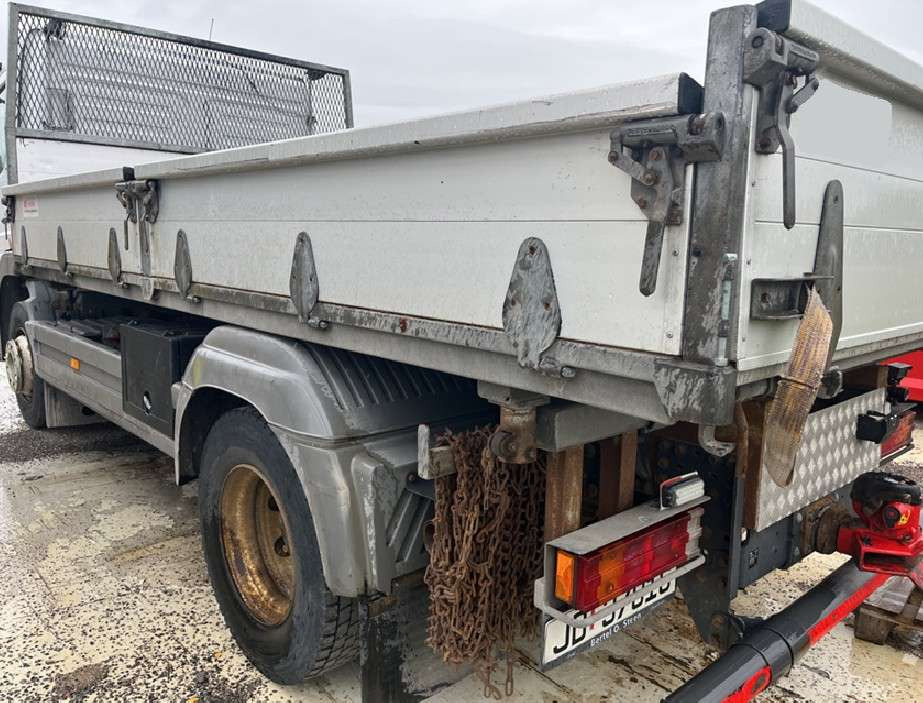 2004 Mercedes-Benz Tipp - EU-godkjent - Tipvogn lastbil: billede 4 2004 Mercedes-Benz Tipp - EU-godkjent - Tipvogn lastbil: billede 4