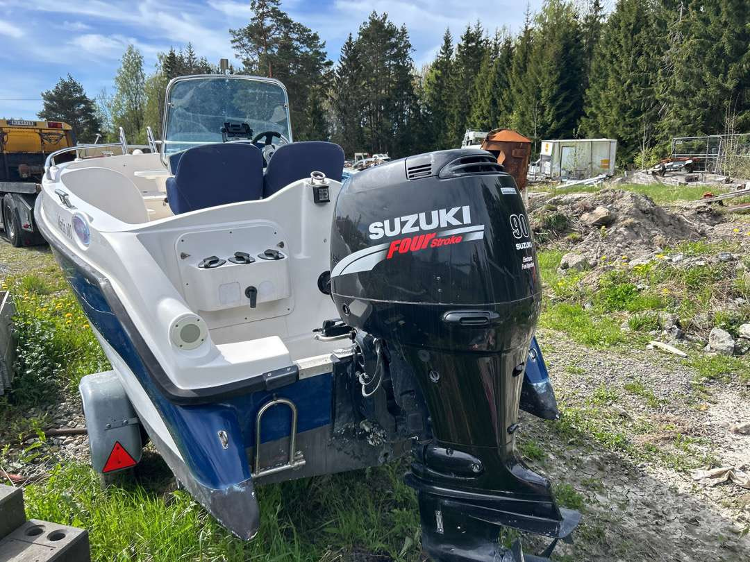 19 fots Båt Viksund Marlin 600 + båtmotor Suzuki 90 Hk - Øvrig maskin: billede 4 19 fots Båt Viksund Marlin 600 + båtmotor Suzuki 90 Hk - Øvrig maskin: billede 4