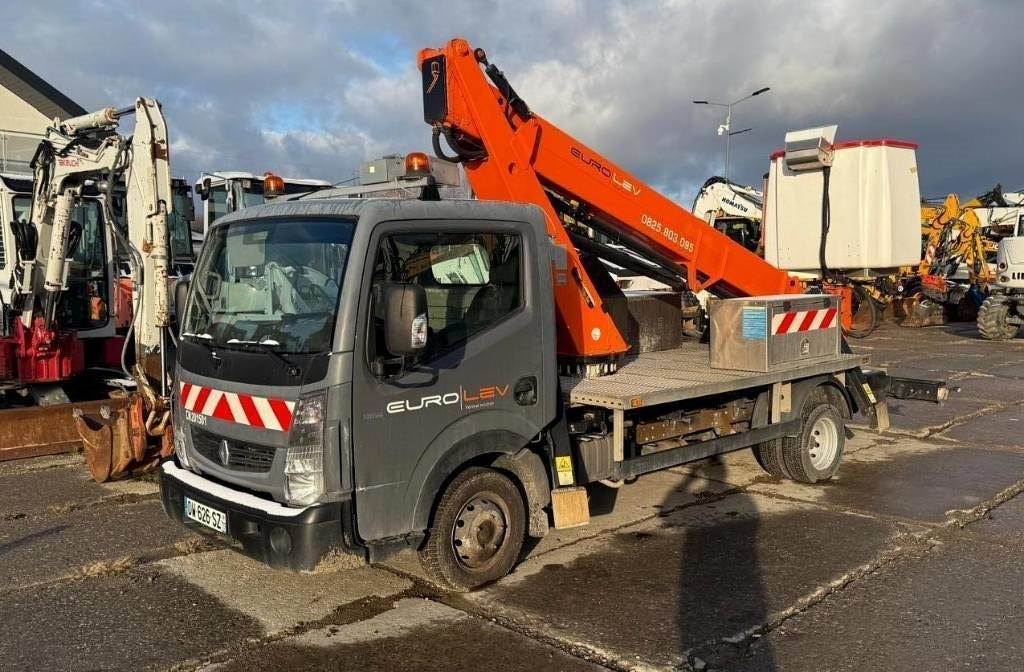 Renault Maxity 120 - Lift: billede 1 Renault Maxity 120 - Lift: billede 1