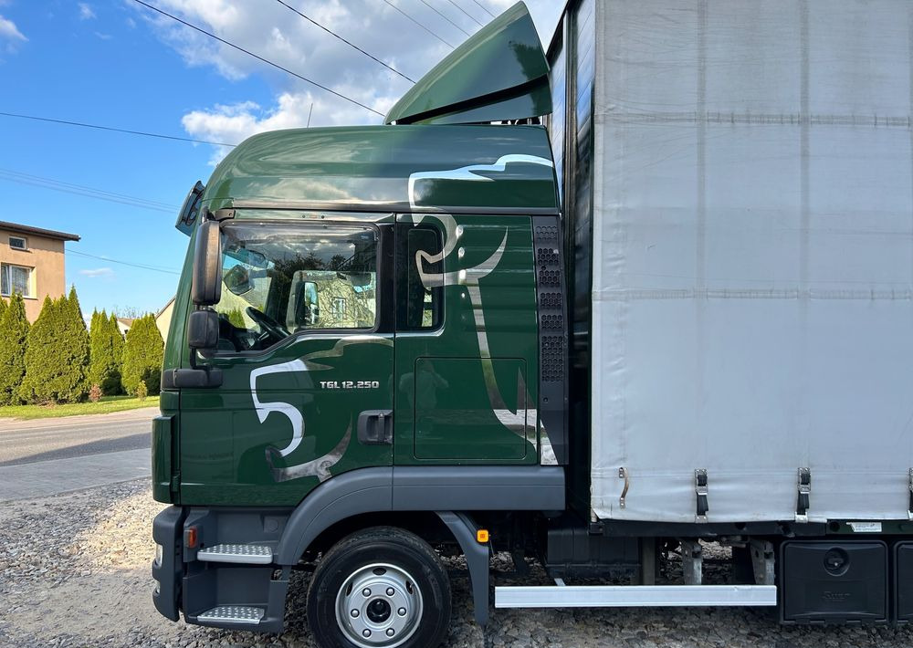 MAN TGL 12.250 GLOB UNIKAT z Niemiec BDF firanka / AUTOMAT HAK / EURO 6 / BDF 7.40 wysoki / MICHELIN 80% - Lastbil med presenning: billede 2 MAN TGL 12.250 GLOB UNIKAT z Niemiec BDF firanka / AUTOMAT HAK / EURO 6 / BDF 7.40 wysoki / MICHELIN 80% - Lastbil med presenning: billede 2