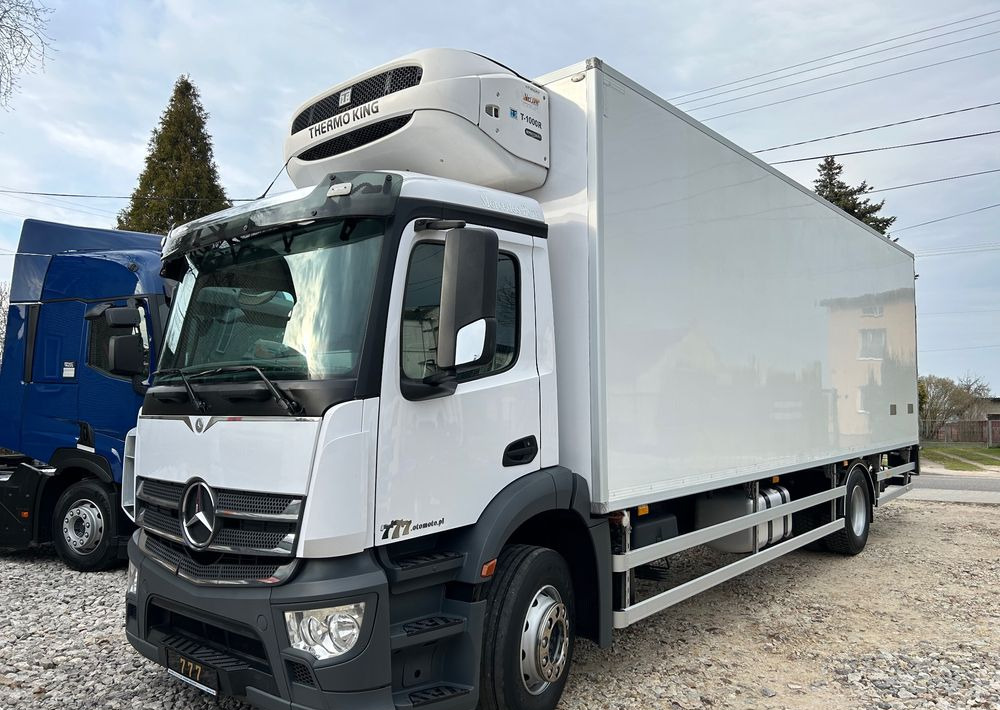 Mercedes-Benz Antos 1824 THERMO King DRZWI + winda + 2x drzwi boczne / 8.3m / z Holandii / KLIMA LEKKI / Axor man Tgm T1000-R - Kølevogn lastbil: billede 1 Mercedes-Benz Antos 1824 THERMO King DRZWI + winda + 2x drzwi boczne / 8.3m / z Holandii / KLIMA LEKKI / Axor man Tgm T1000-R - Kølevogn lastbil: billede 1