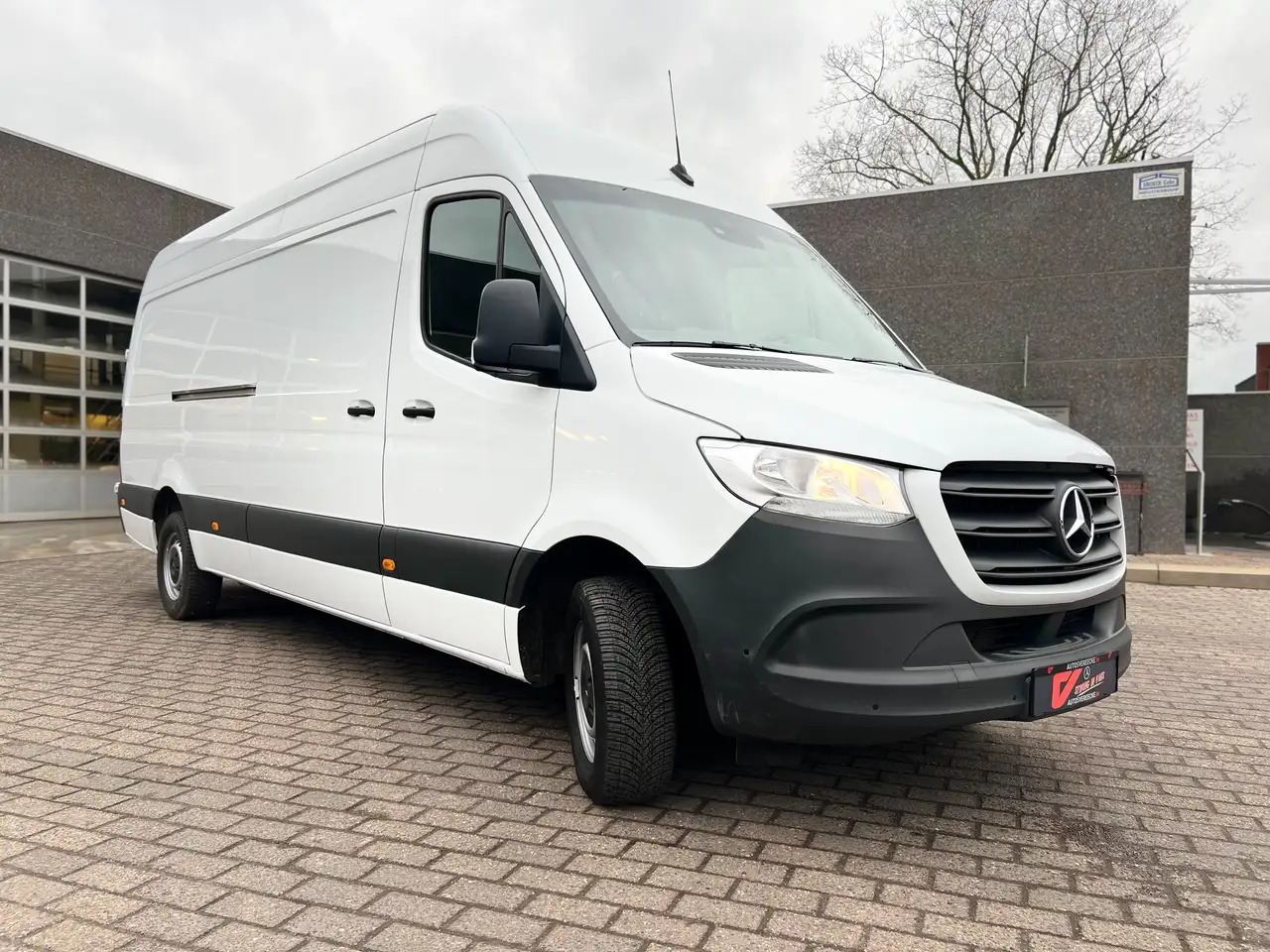 Mercedes-Benz Sprinter 317 L3H2 (37.000ex) 9G-TRONIC CAMERA PTS MBUX - Varevogn: billede 3 Mercedes-Benz Sprinter 317 L3H2 (37.000ex) 9G-TRONIC CAMERA PTS MBUX - Varevogn: billede 3