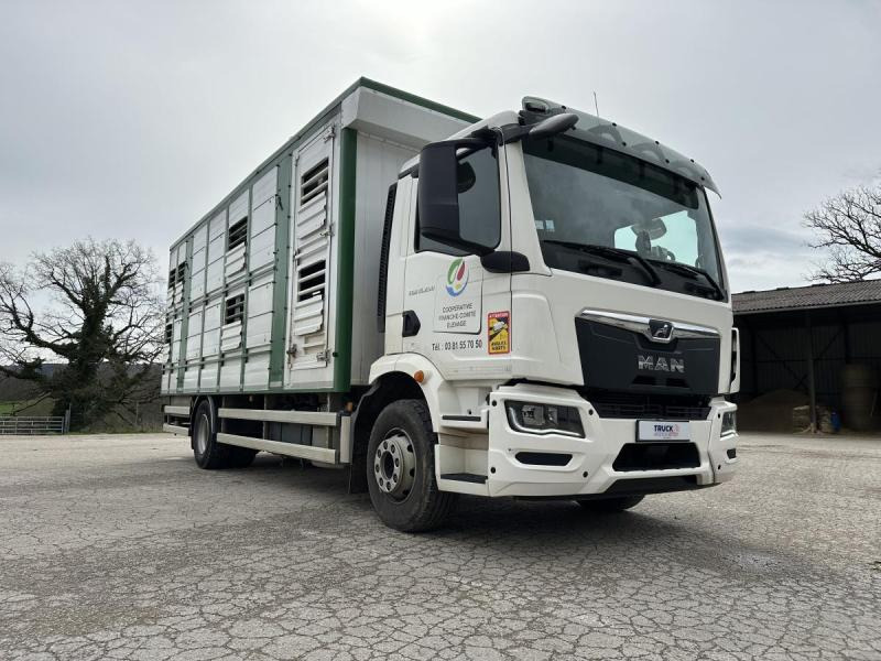 MAN M 90 15.290 TGM - Veetransport lastbil: billede 4 MAN M 90 15.290 TGM - Veetransport lastbil: billede 4