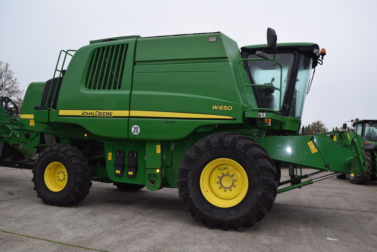John Deere W 650 - Mejetærsker: billede 4 John Deere W 650 - Mejetærsker: billede 4