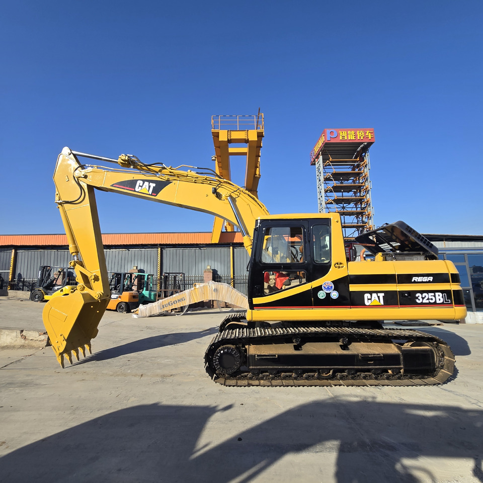 CATERPILLAR 325B - Bæltegravemaskine: billede 1 CATERPILLAR 325B - Bæltegravemaskine: billede 1