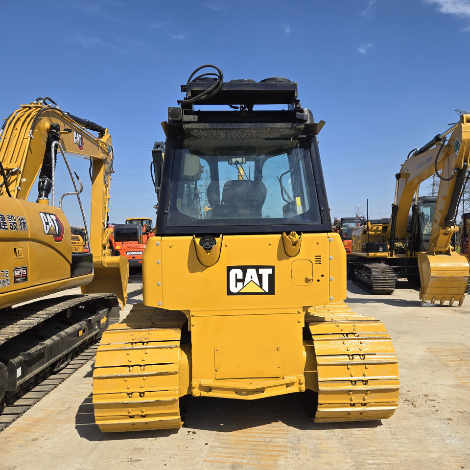 CATERPILLAR D5K - Bulldozer: billede 3 CATERPILLAR D5K - Bulldozer: billede 3