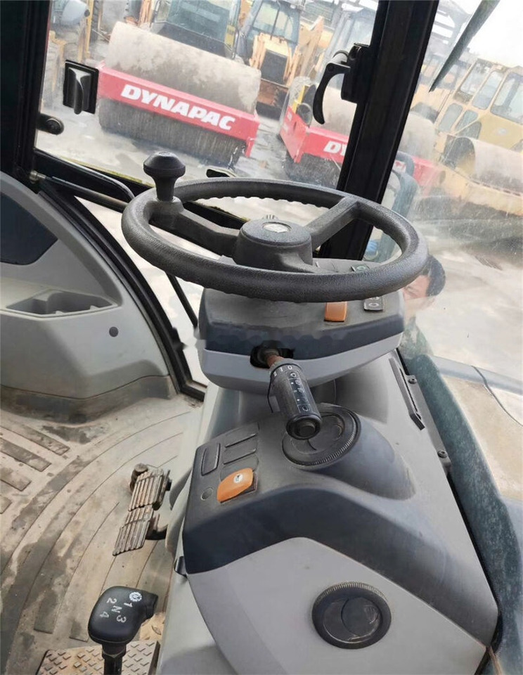 Caterpillar 416E - Gravelæssemaskine: billede 1 Caterpillar 416E - Gravelæssemaskine: billede 1