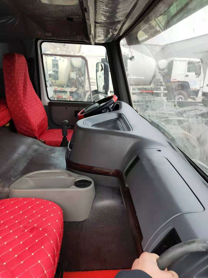 SINOTRUK HOWO - Tipvogn lastbil: billede 1 SINOTRUK HOWO - Tipvogn lastbil: billede 1