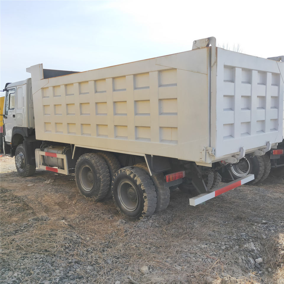 SINOTRUK HOWO - Tipvogn lastbil: billede 4 SINOTRUK HOWO - Tipvogn lastbil: billede 4