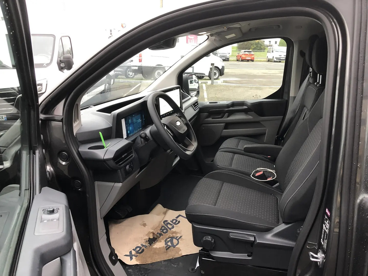 Ford Transit Custom 320 L2H1 2.0 ECOBLUE 170CH TREND BVA8 - Varevogn: billede 4 Ford Transit Custom 320 L2H1 2.0 ECOBLUE 170CH TREND BVA8 - Varevogn: billede 4