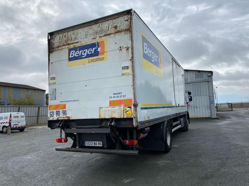 RENAULT PREMIUM 320 CV FOURGON - Lastbil varevogn: billede 2 RENAULT PREMIUM 320 CV FOURGON - Lastbil varevogn: billede 2