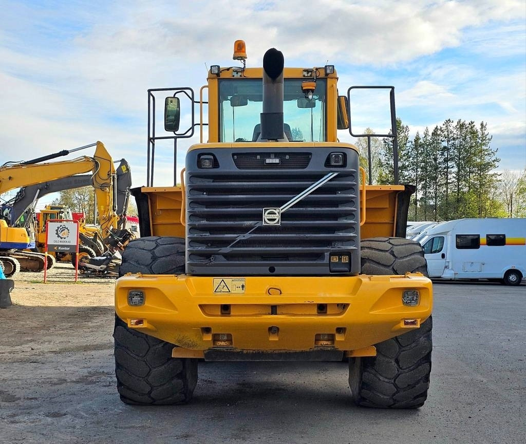 Volvo L 180 E - Gummihjulslæsser: billede 5 Volvo L 180 E - Gummihjulslæsser: billede 5